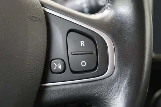 Renault Captur (2019) thumbnail 18