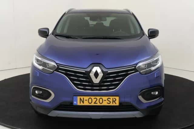 Renault Kadjar (2021) thumbnail 2