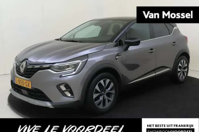 Renault Captur (2021) thumbnail 1