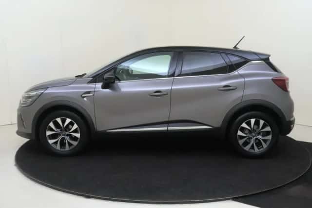 Renault Captur (2021) thumbnail 4