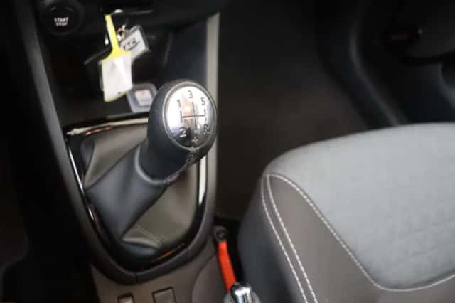 Renault Clio (2014) thumbnail 19