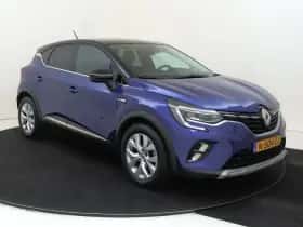 Renault Captur (2022) thumbnail 3