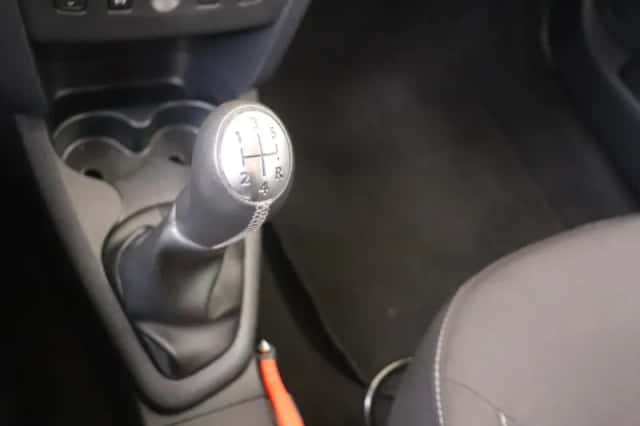 Dacia Logan (2020) thumbnail 15