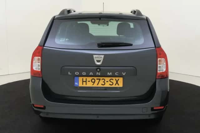 Dacia Logan (2020) thumbnail 5