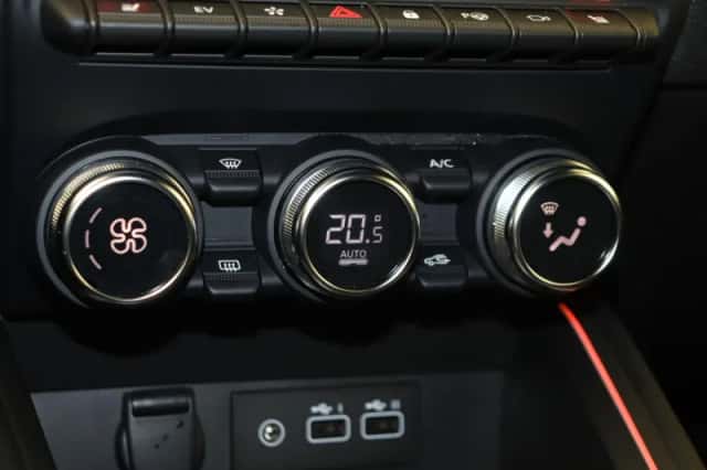 Renault Clio (2025) thumbnail 23
