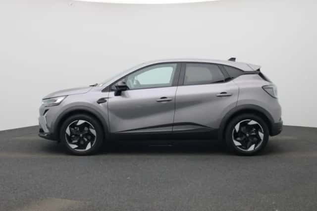 Renault Captur (2025) thumbnail 4