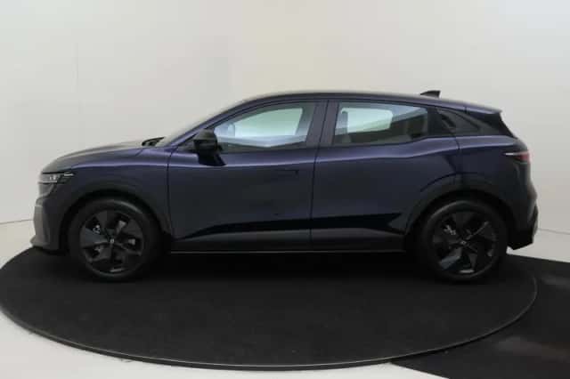 Renault Mégane E-Tech (2025) thumbnail 3