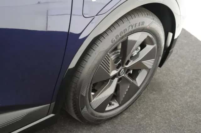 Renault Mégane E-Tech (2025) thumbnail 6