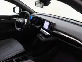 Renault Mégane E-Tech (2025) thumbnail 7