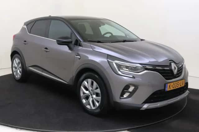Renault Captur (2021) thumbnail 3
