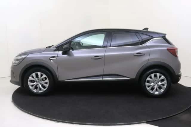 Renault Captur (2021) thumbnail 4