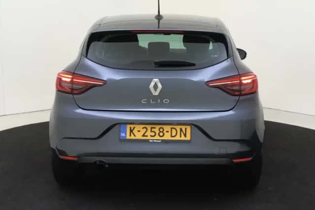 Renault Clio (2020) thumbnail 5