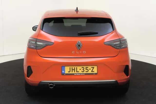 Renault Clio (2025) thumbnail 5