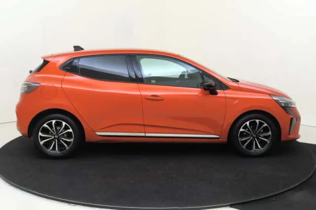 Renault Clio (2025) thumbnail 6