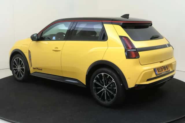 Renault 5 (2026) thumbnail 3