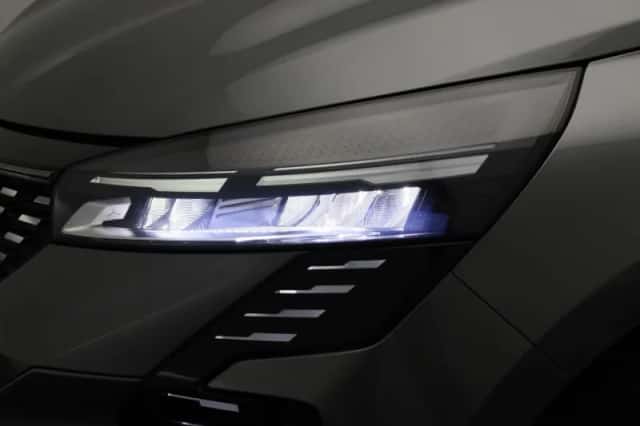 Renault Clio (2024) thumbnail 12