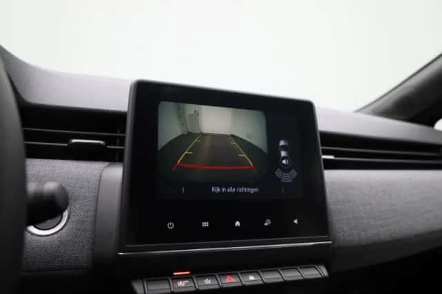 Renault Clio (2024) thumbnail 15