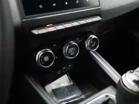Renault Clio (2024) thumbnail 16