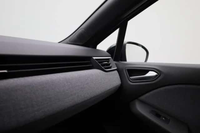 Renault Clio (2024) thumbnail 25