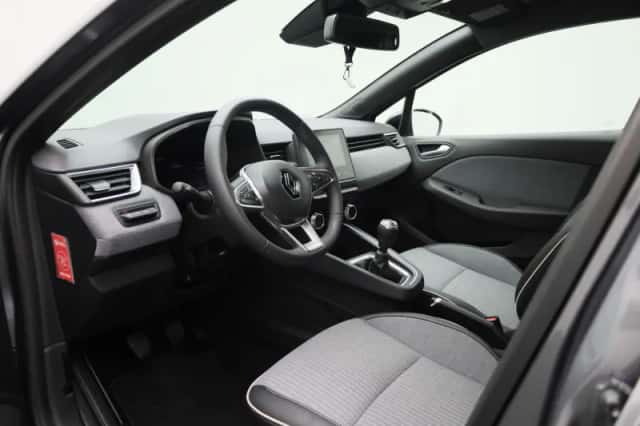 Renault Clio (2024) thumbnail 28