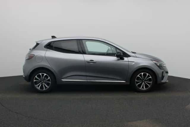 Renault Clio (2024) thumbnail 6
