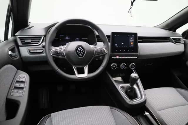 Renault Clio (2024) thumbnail 9