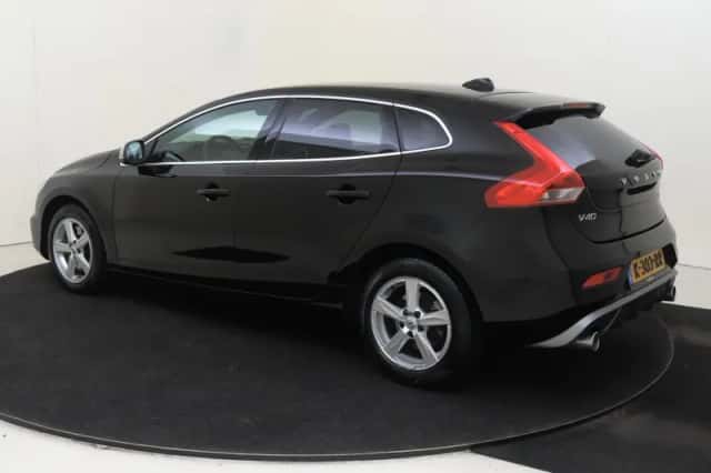 Volvo V40 (2019) thumbnail 7