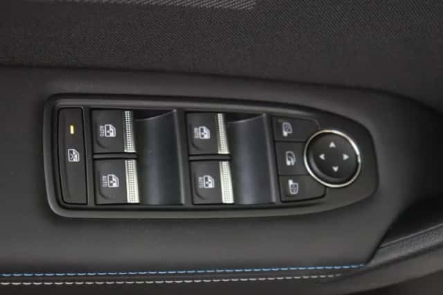 Renault Captur (2026) thumbnail 25
