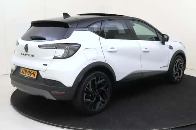 Renault Captur (2026) thumbnail 4