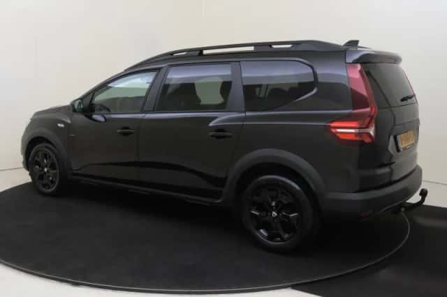 Dacia Jogger (2022) thumbnail 5