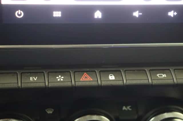 Renault Clio (2025) thumbnail 25