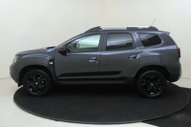 Dacia Duster (2022) thumbnail 5