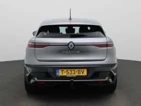 Renault Mégane E-Tech (2023) thumbnail 5