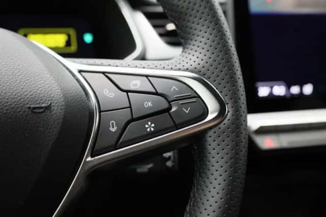 Renault Captur (2024) thumbnail 20