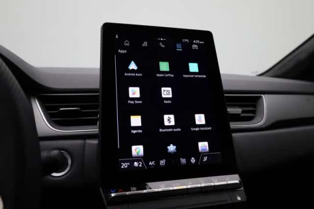 Renault Captur (2024) thumbnail 26