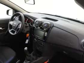 Dacia Sandero Stepway (2020) thumbnail 9