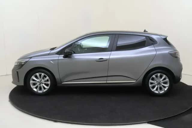Renault Clio (2024) thumbnail 4