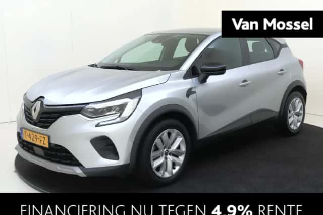 Renault Captur (2023) thumbnail 1