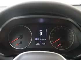 Renault Captur (2023) thumbnail 16