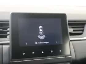 Renault Captur (2023) thumbnail 22