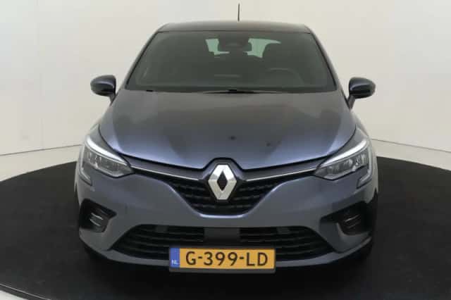 Renault Clio (2019) thumbnail 2