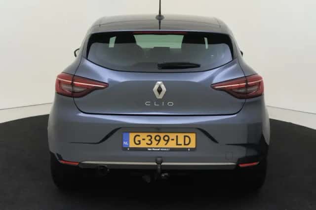 Renault Clio (2019) thumbnail 5