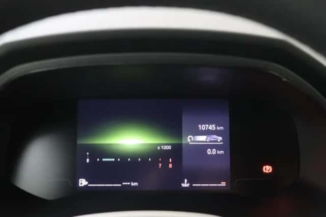 Renault Captur (2025) thumbnail 16