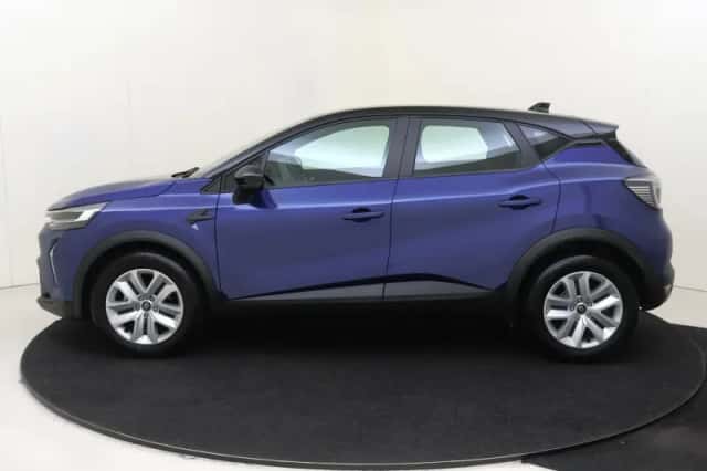 Renault Captur (2025) thumbnail 4