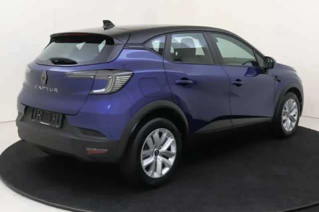 Renault Captur (2025) thumbnail 8