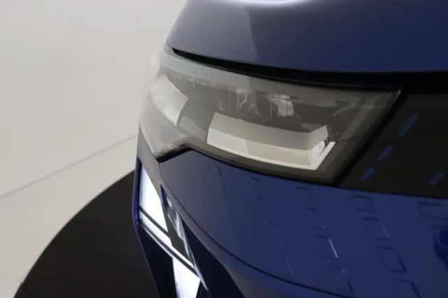 Renault Captur (2025) thumbnail 10