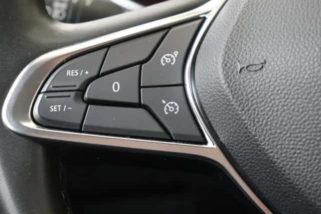 Renault Captur (2020) thumbnail 13