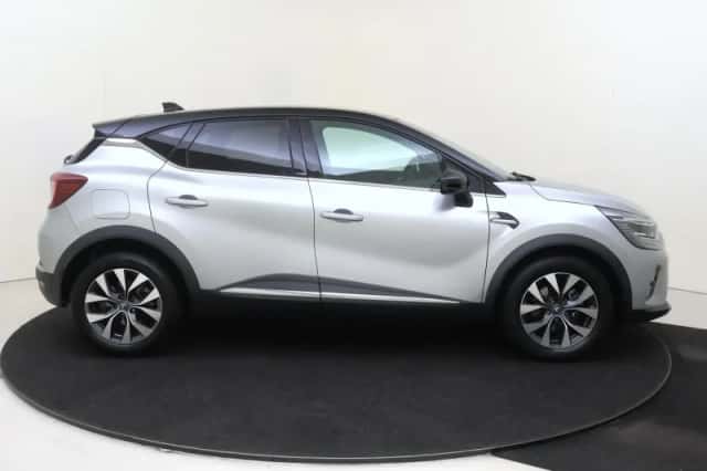 Renault Captur (2020) thumbnail 6