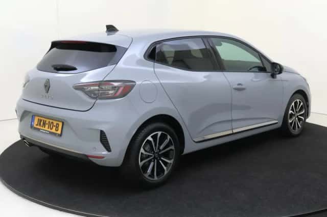 Renault Clio (2025) thumbnail 4