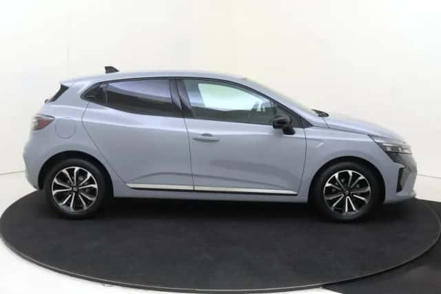 Renault Clio (2025) thumbnail 9